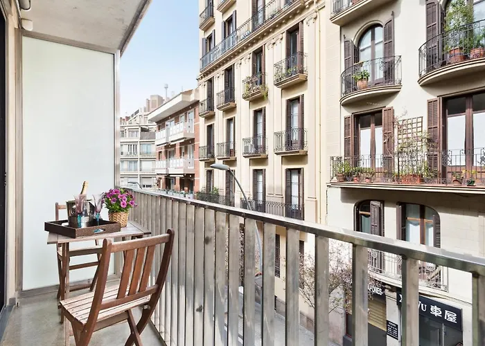 My Space Barcelona Executive Apartments Center